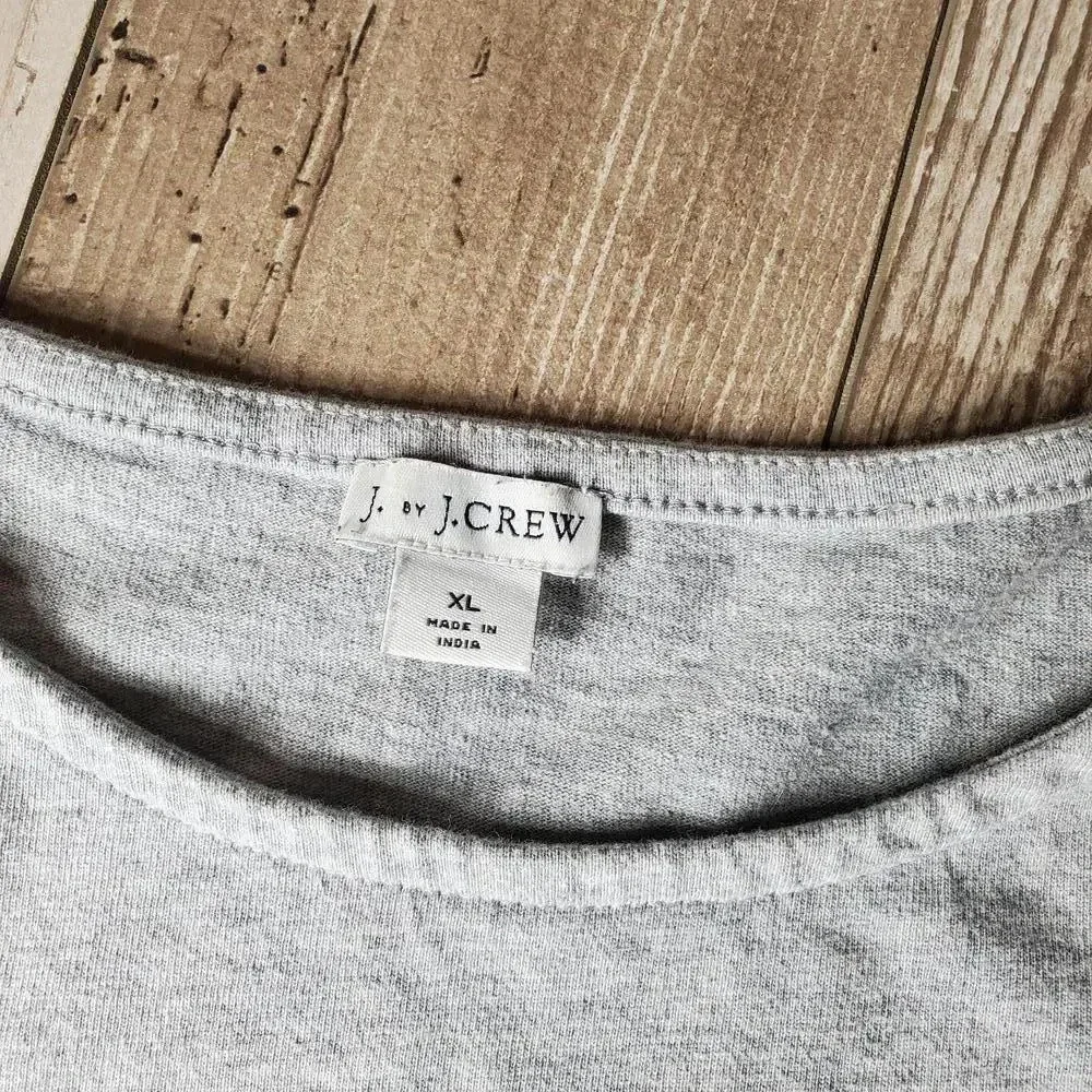 J. by J.CREW Women's Eyelet Lace Hem Gray and White Long Sleeve Top Size XL